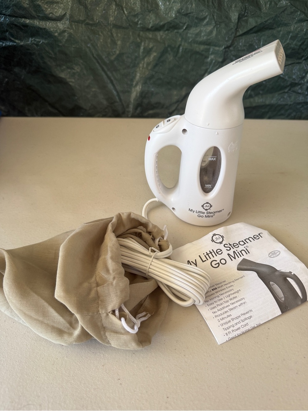 Go Mini Handheld Garment Steamer - White